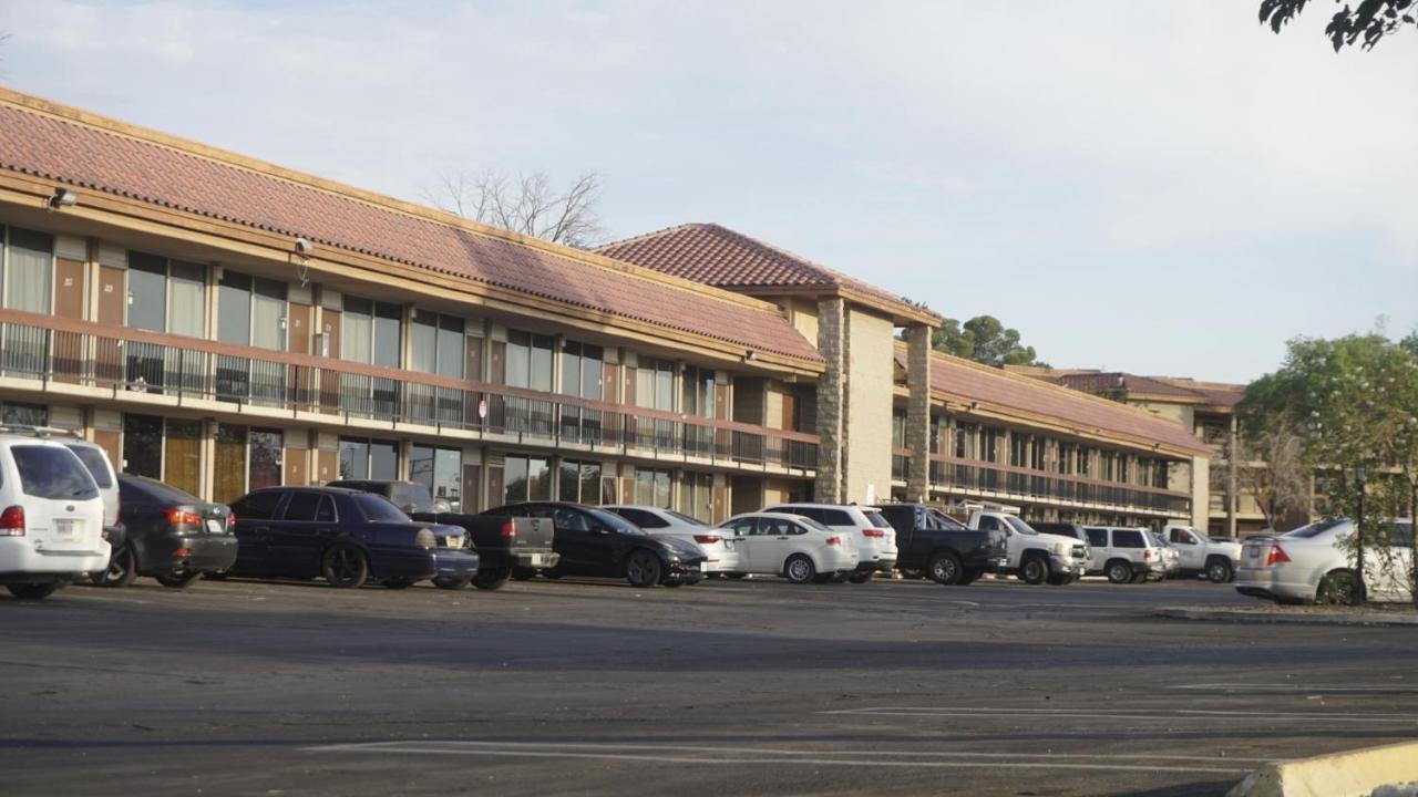 Green Tree Inn And Extended Stay Suites Victorville Dış mekan fotoğraf